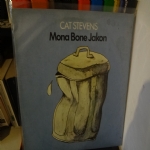 Mona Bone Jakon