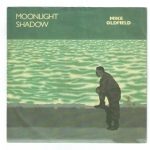 Moonlight shadow(lato a); Rite of man (lato b)DISCO 45 GIRI
