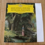 Klavierkonzerte In a-moll = Piano Concertos In A minor