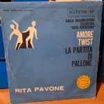 Amore twist - La partita di pallone